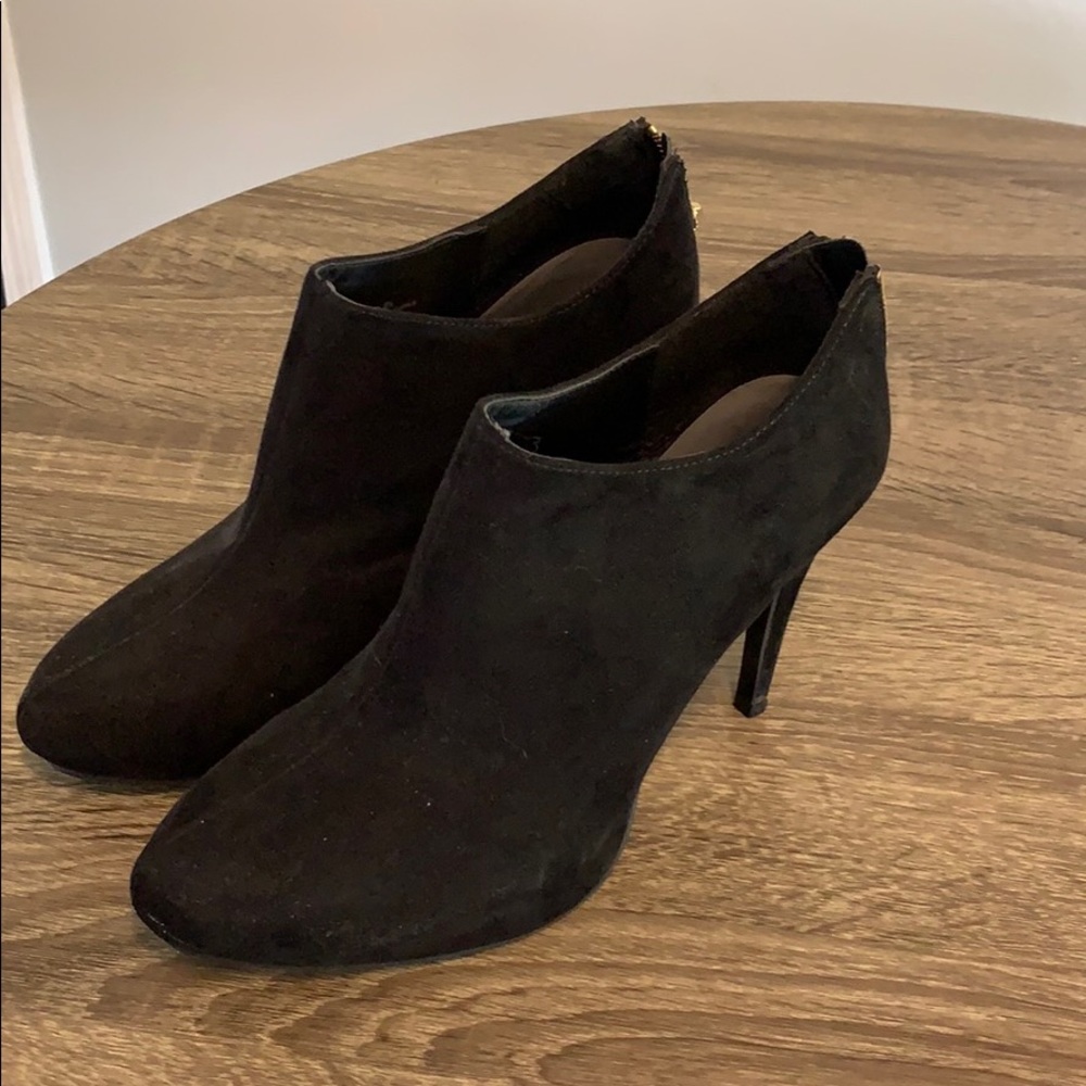 Booties - Picture 3 of 4